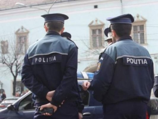 Poliţiştii constănţeni ies în stradă de Bobotează